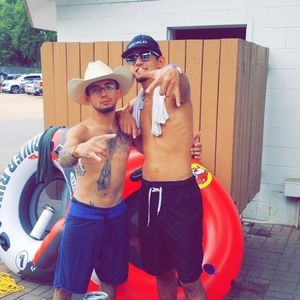 Meet your Posher, Gustavo